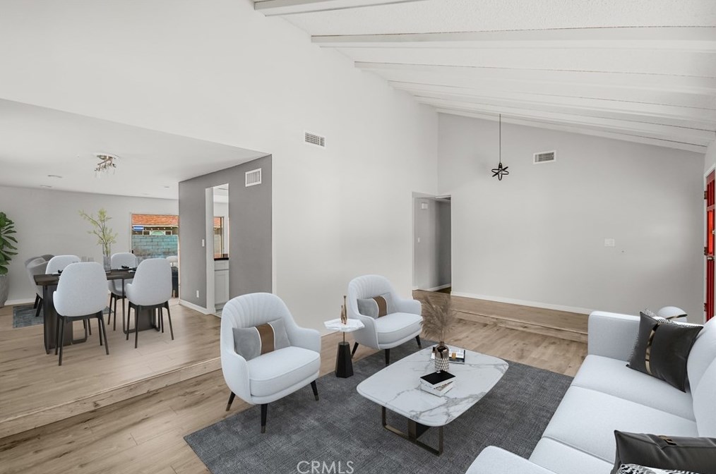 28947 Lotusgarden Dr, Santa Clarita, CA 91387-1837