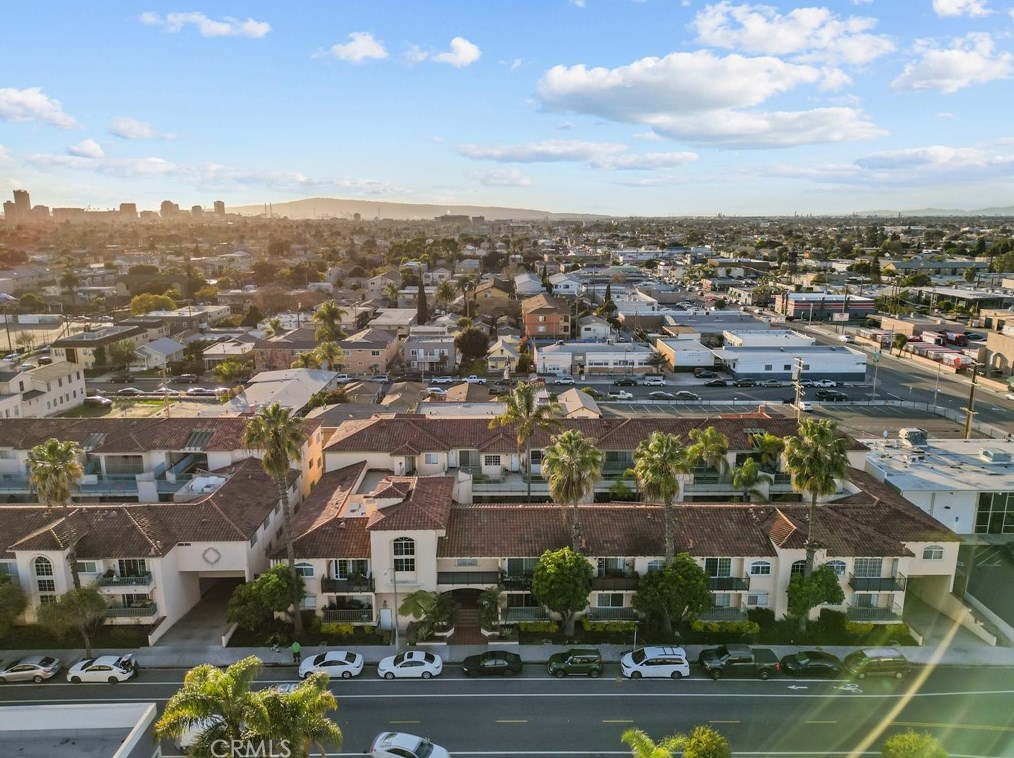 1207 Obispo Ave #203, Long Beach, CA 90804