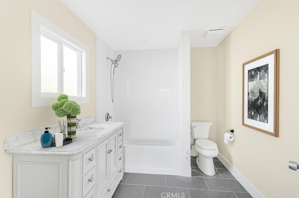 44502 Date Ave, Lancaster CA 93534-3515 exterior