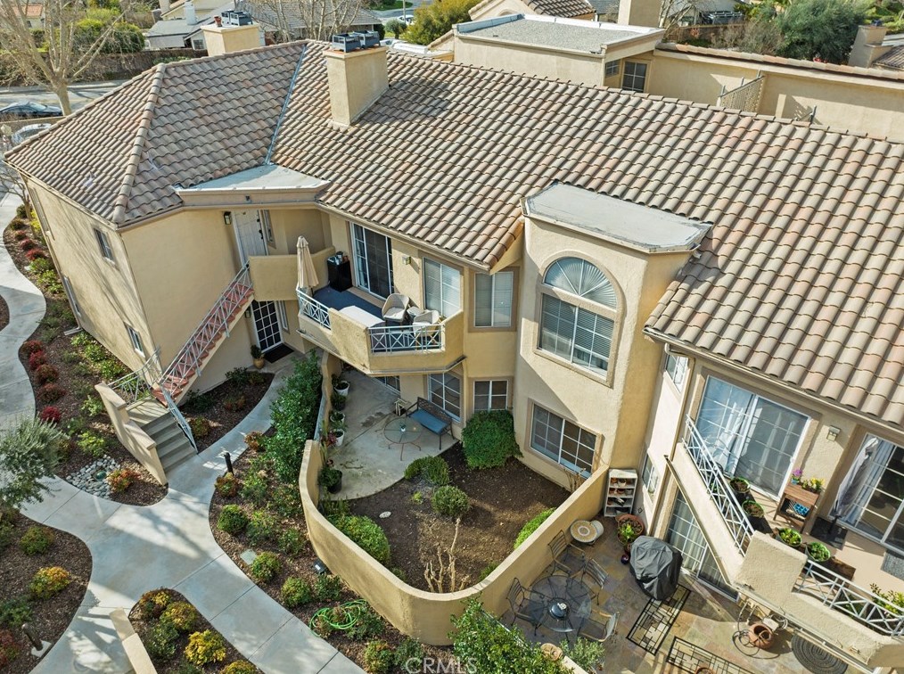 23921 Del Monte Dr. #43, Santa Clarita, CA 91355