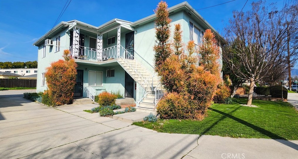 1015 W Verdugo Ave, Burbank, CA 91506