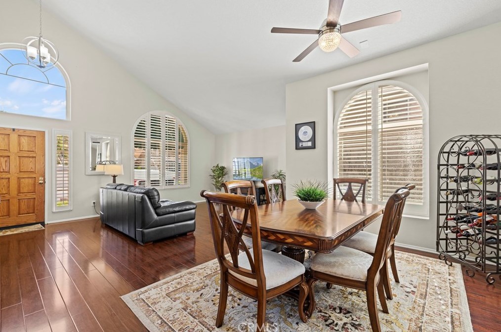 28877 Shadow Valley Ln, Santa Clarita, CA 91390-1265