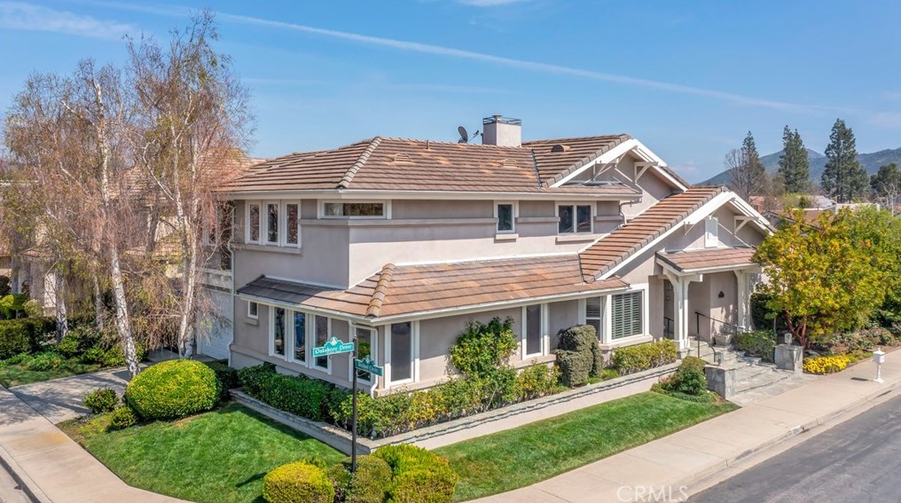 2567 Oakshore Dr, Thousand Oaks, CA 91361