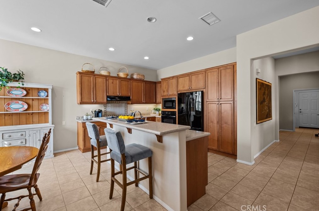 23761 Forest View Ct, Santa Clarita, CA 91354