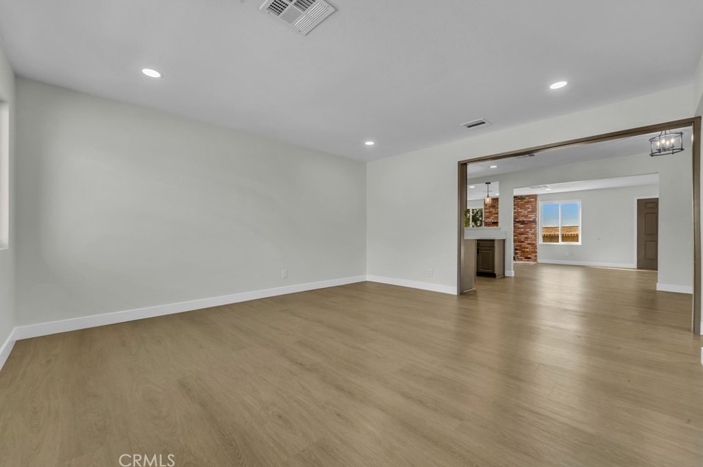 3459 Haven St, Tropico Village, CA 93560