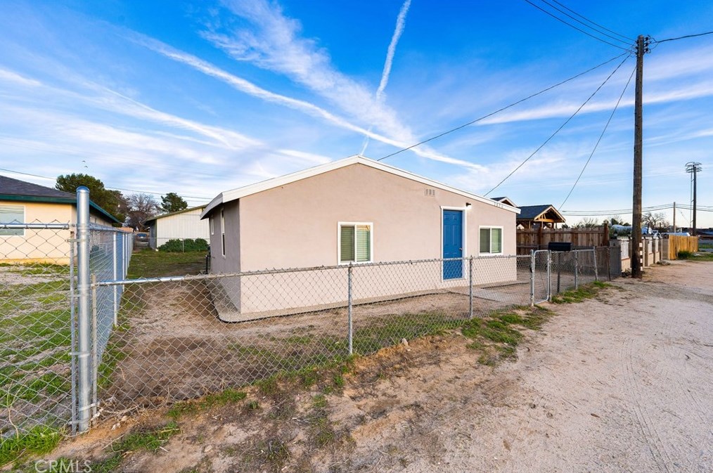 2836 Dixie St, Tropico Village, CA 93560