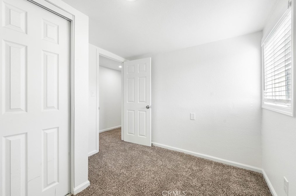 2836 Dixie St, Tropico Village CA  93560-6174 exterior