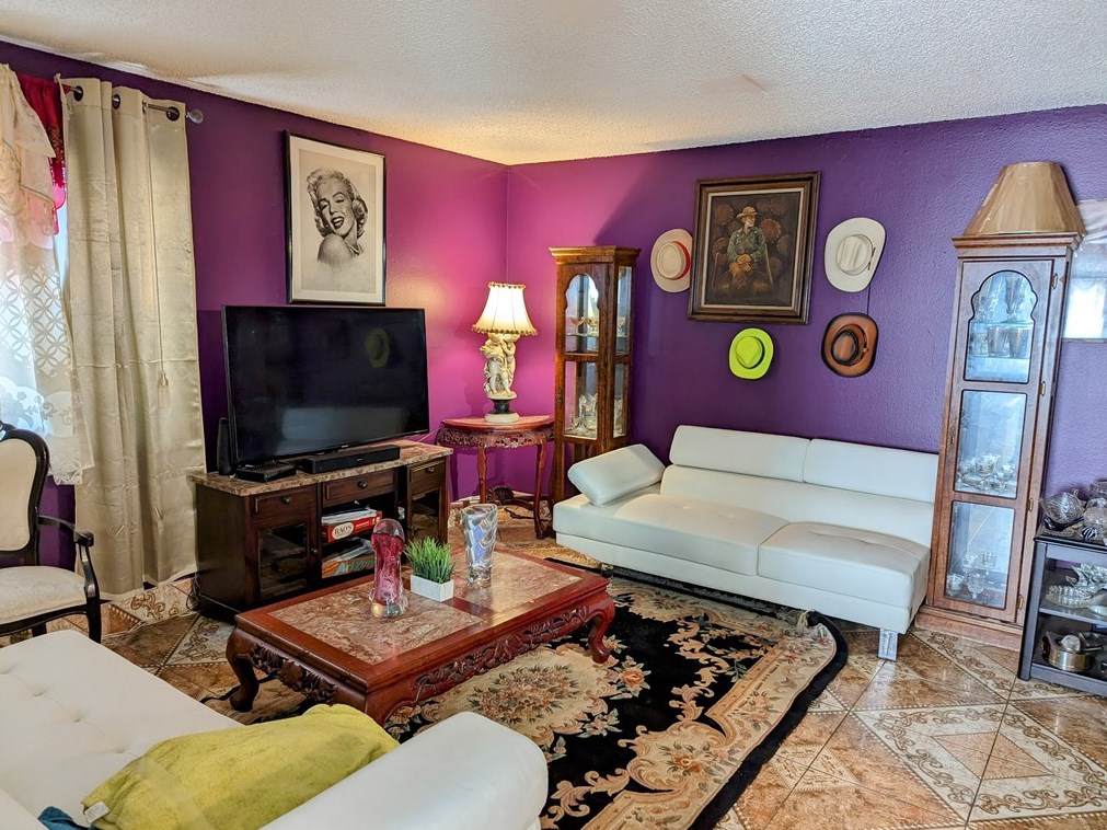 8801 Willis Ave #31, Van Nuys, CA 91402