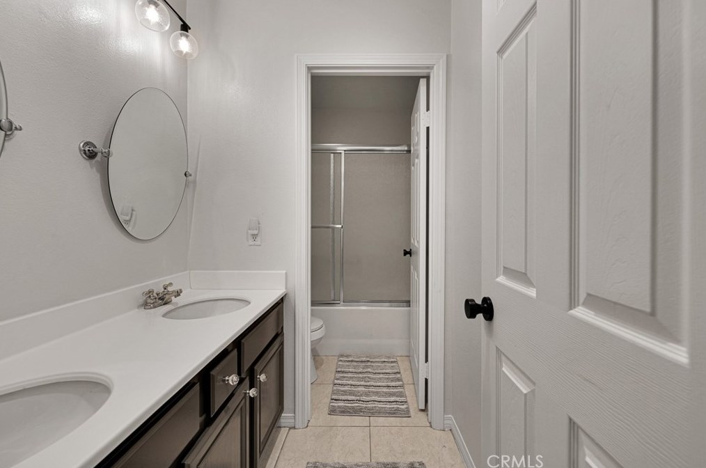 28544 Redwood Canyon Pl, Santa Clarita CA  91390-5726 exterior