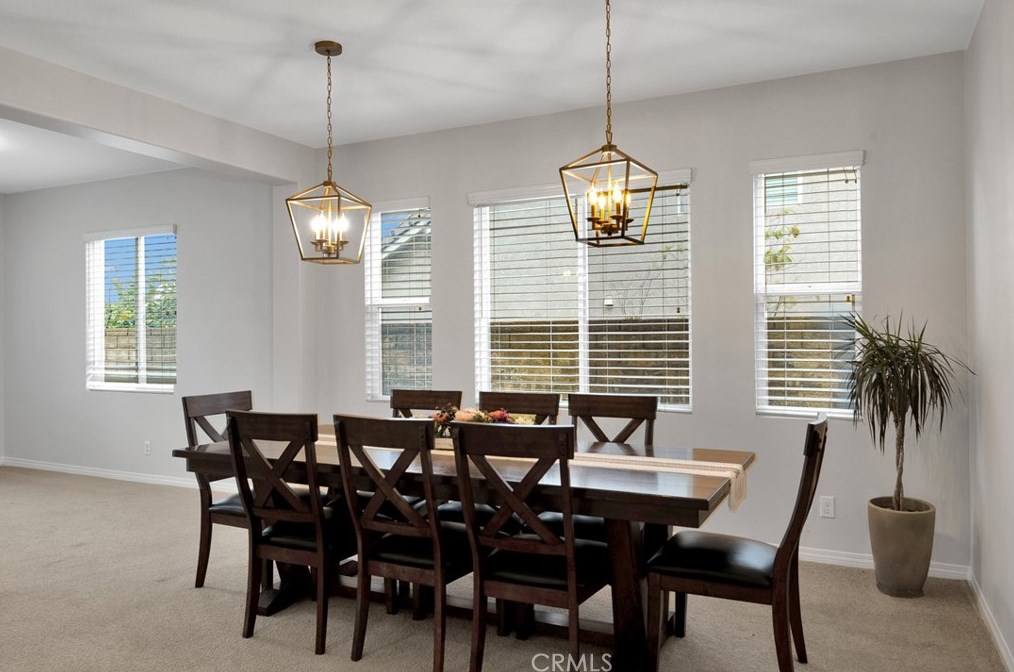 28544 Redwood Canyon Pl, Santa Clarita CA  91390-5726 exterior