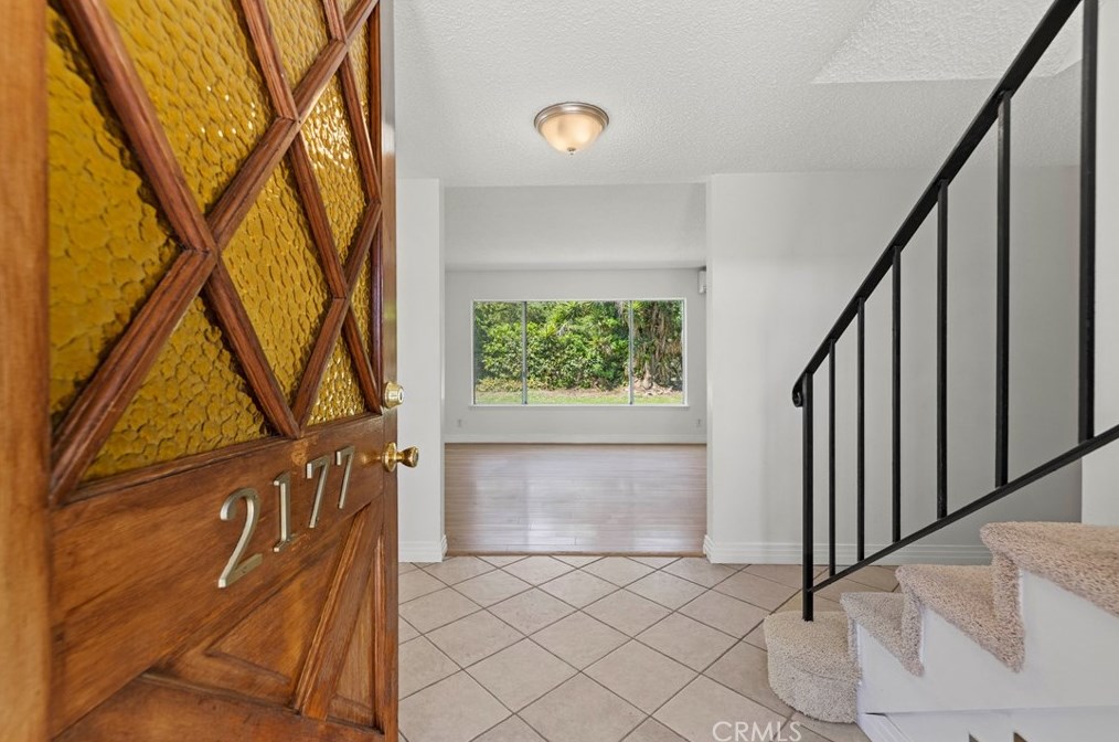 2177 Elizondo Ave, Simi Valley, CA 93065