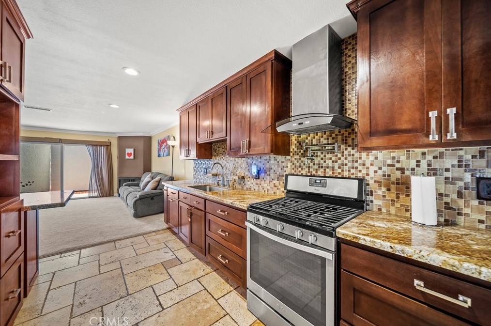 2927 Kelp Ln, Oxnard, CA 93035