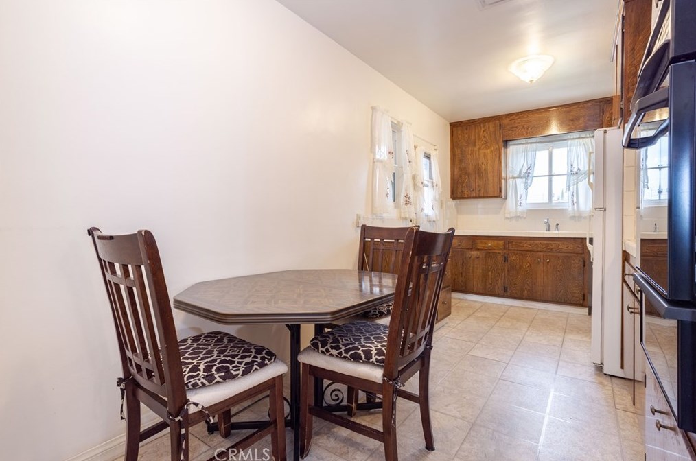 13167 Glamis St, Los Angeles CA  91331-3241 exterior