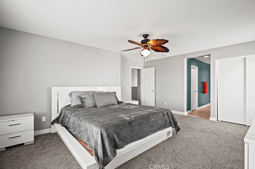 44004 Camellia St, Lancaster CA  93535-6146 exterior