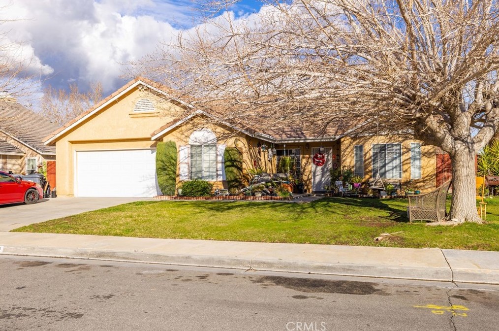 37332 Waterman Ave, Palmdale, CA 93550