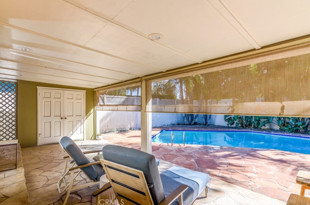 13158 Otsego St, Van Nuys CA  91423-1520 exterior