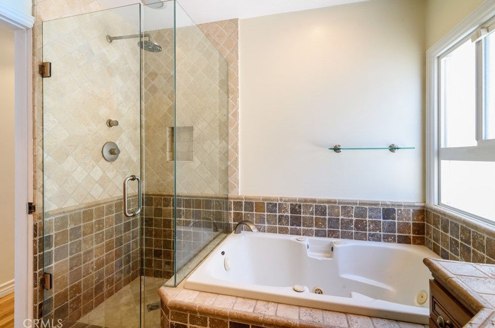 13158 Otsego St, Van Nuys CA  91423-1520 exterior