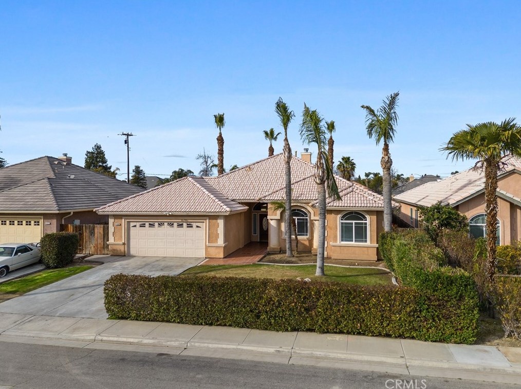 4308 Greenrock Ave, Bakersfield, CA 93313-5436