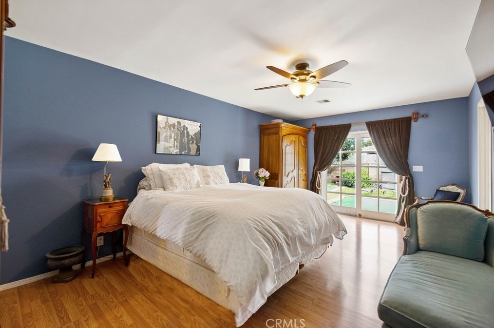 7014 Shoshone Ave, Van Nuys CA  91406-3528 exterior