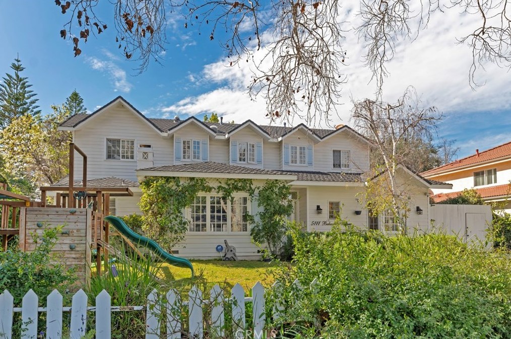 5111 Babcock Ave, North Hollywood, CA 91607