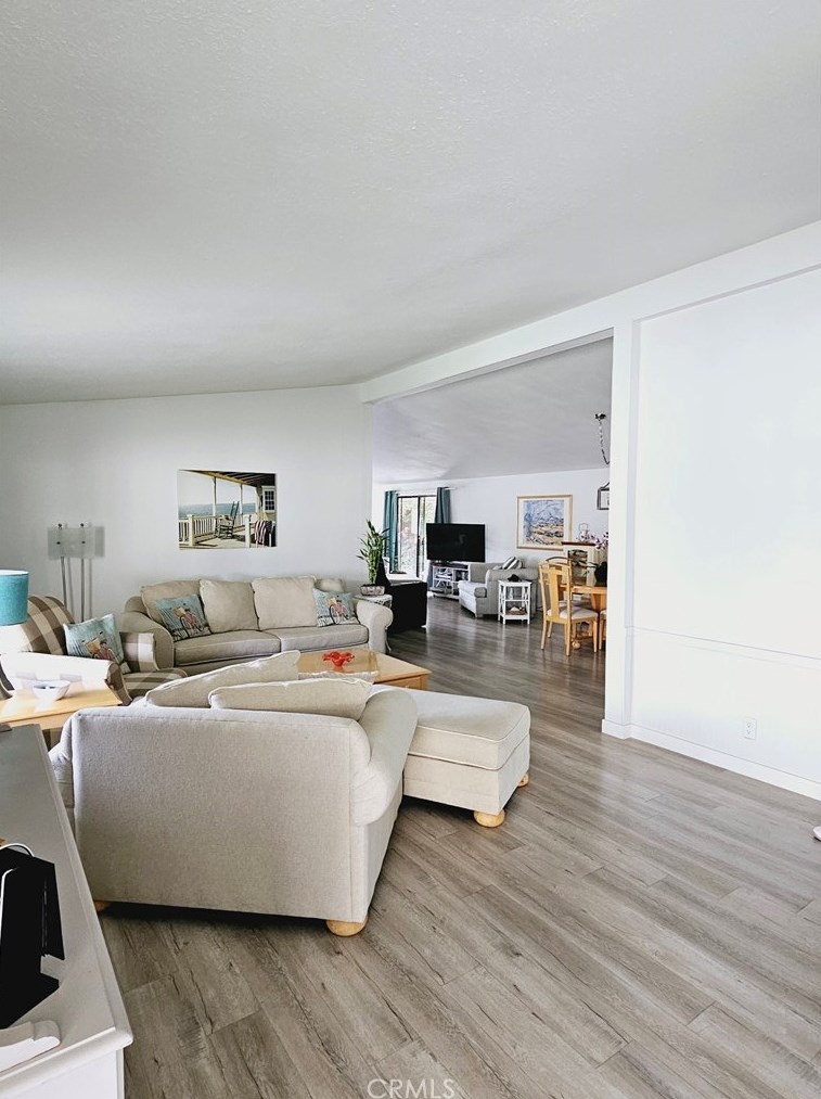 42038 Bodie Rd, Palm Desert, CA 92260-2210