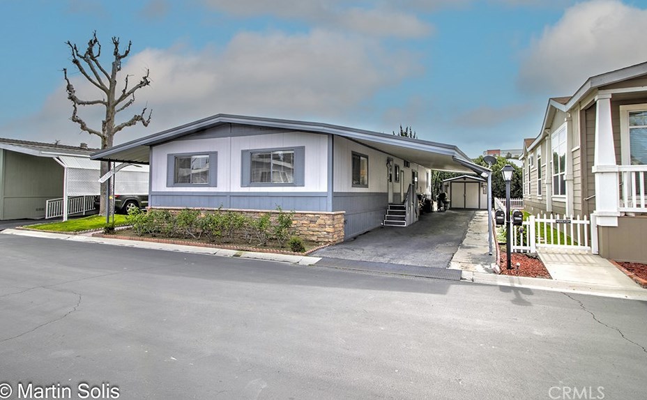 21306 Jimpson Way, Santa Clarita, CA 91351-2315