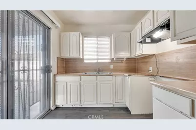 13031 S Catalina Avenue, Gardena, CA 90247 - Photo 8