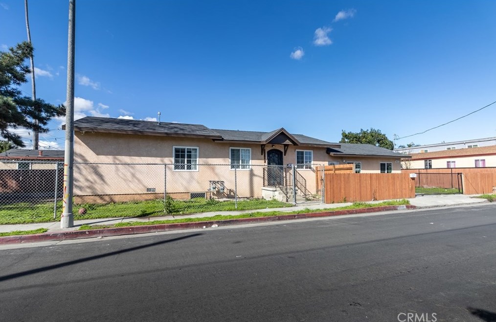 10419 Lou Dillon Ave, Los Angeles CA  90002-3751 exterior