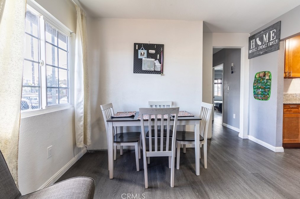 10419 Lou Dillon Ave, Los Angeles CA  90002-3751 exterior