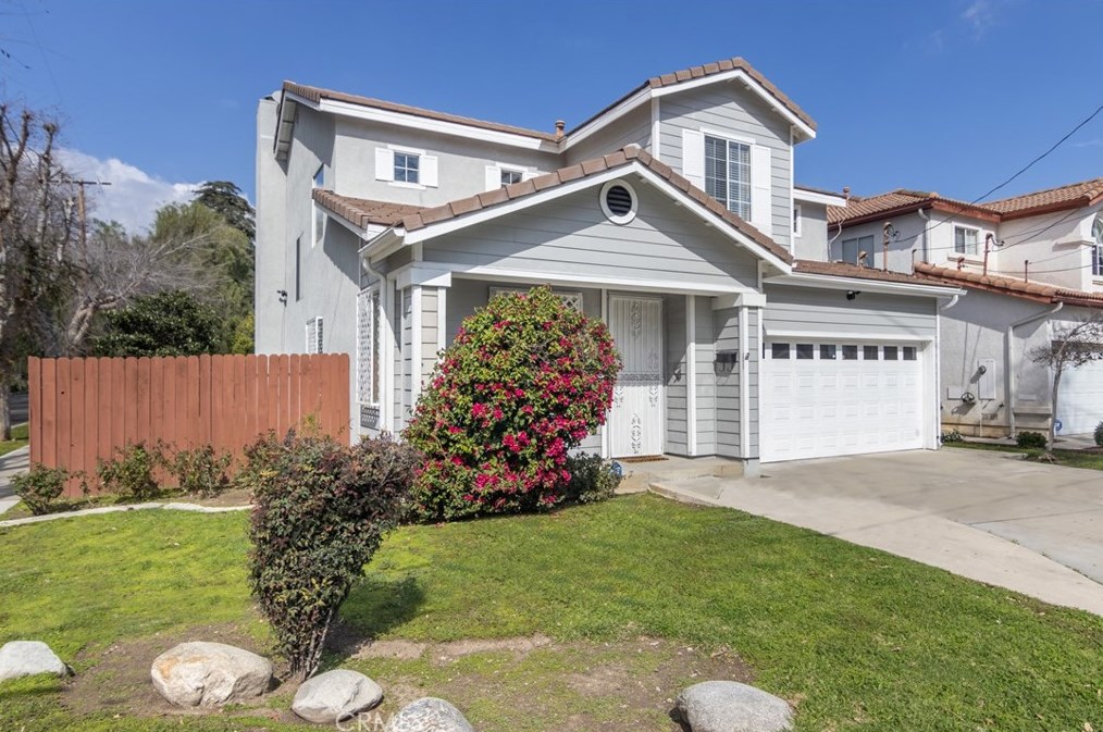 18027 Valerio St, Los Angeles, CA 91335-3251