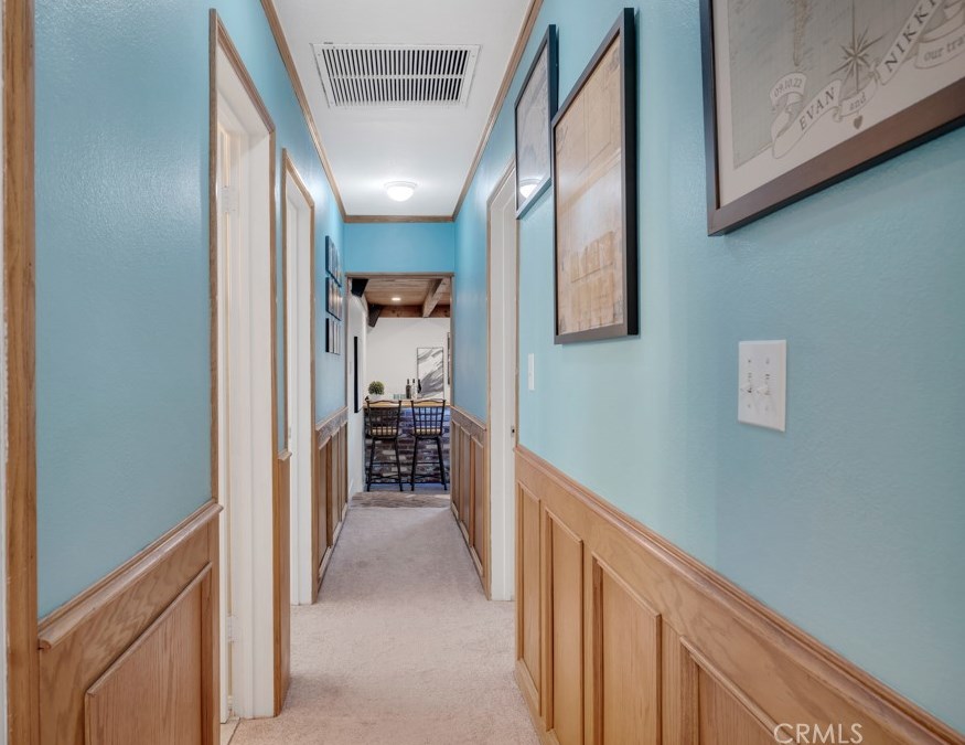 15851 Blackhawk St, San Fernando CA  91344-7102 exterior