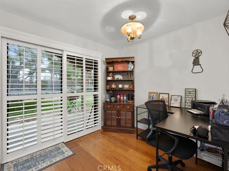 3121 Victoria Way, Bakersfield CA  93309-5371 exterior