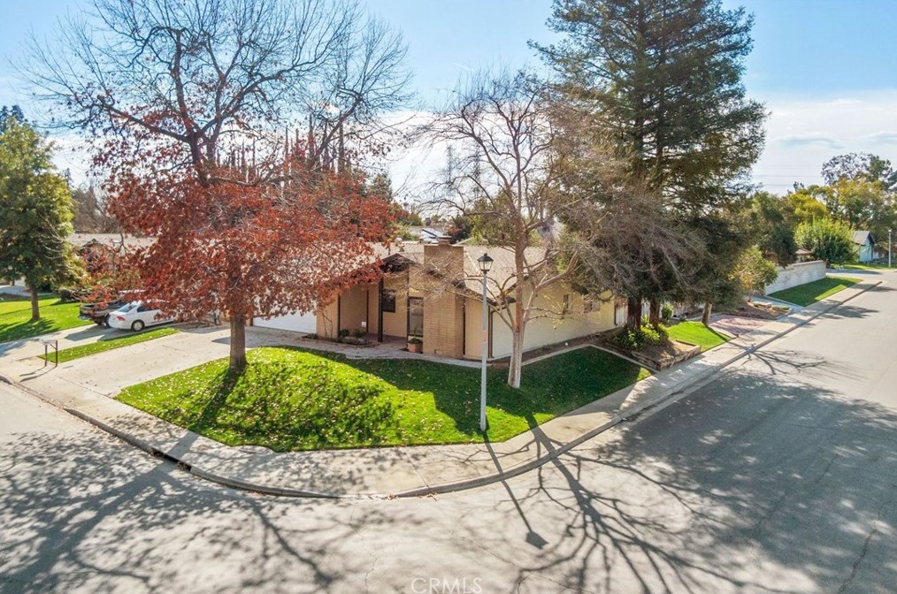 6513 Plaquemines Dr, Bakersfield, CA 93309-7738