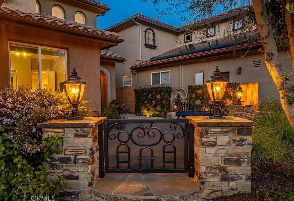 25055 Oliver Way, Santa Clarita, CA 91381-1680