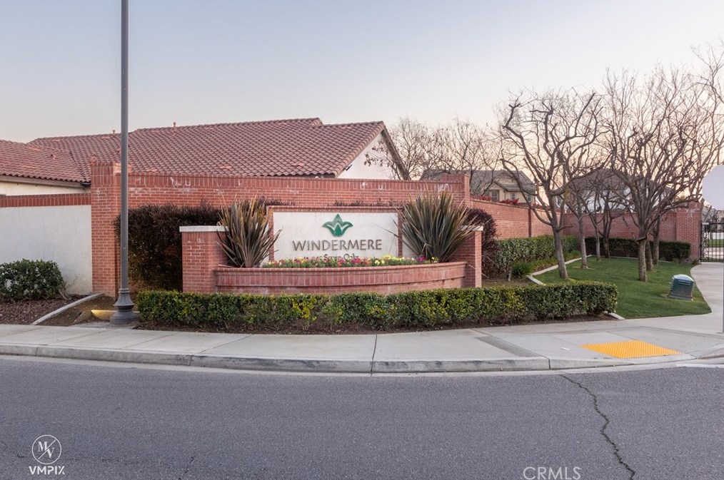 12507 Lincolnshire Dr, Bakersfield, CA 93311-9585