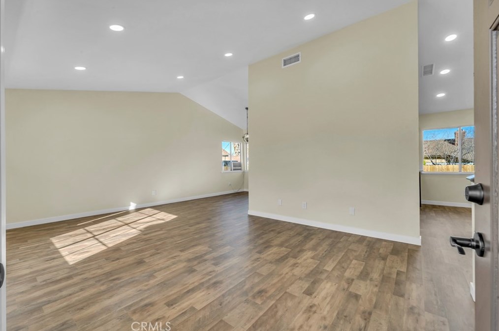 39342 Windermere Ct, Palmdale, CA 93551-4003