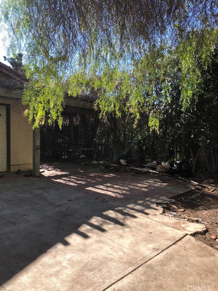 23024 Oak St, Santa Clarita, CA 91321