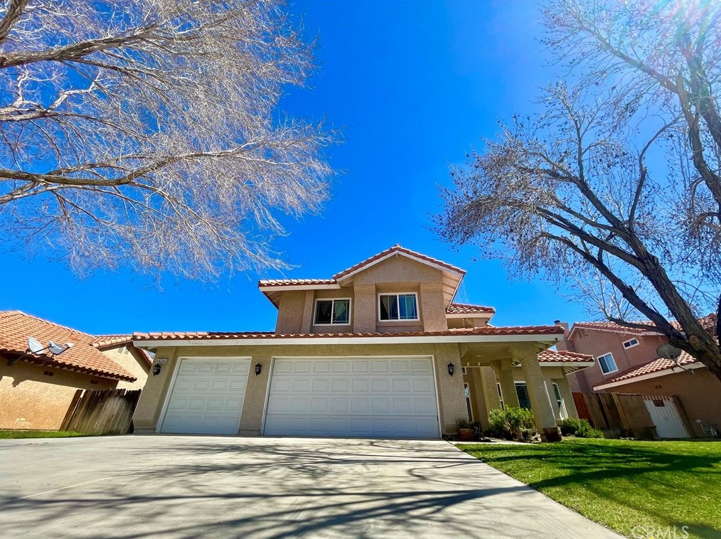 44206 Gillan Ave, Lancaster, CA 93535