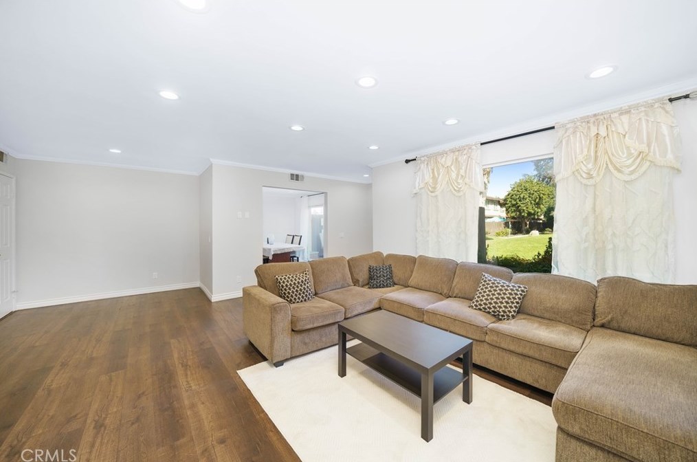12244 Runnymede St #2, North Hollywood, CA 91605