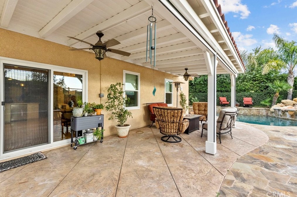 29859 Cashmere Pl, Santa Clarita CA  91384-4545 exterior