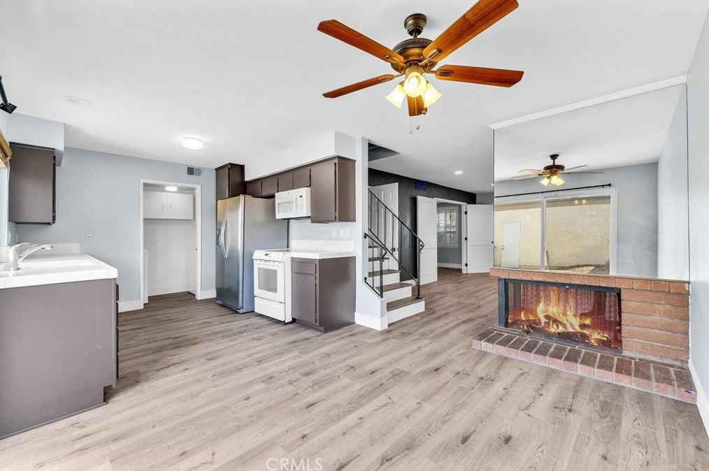 13966 Hammon Pl, Westminster CA  92683-3456 exterior
