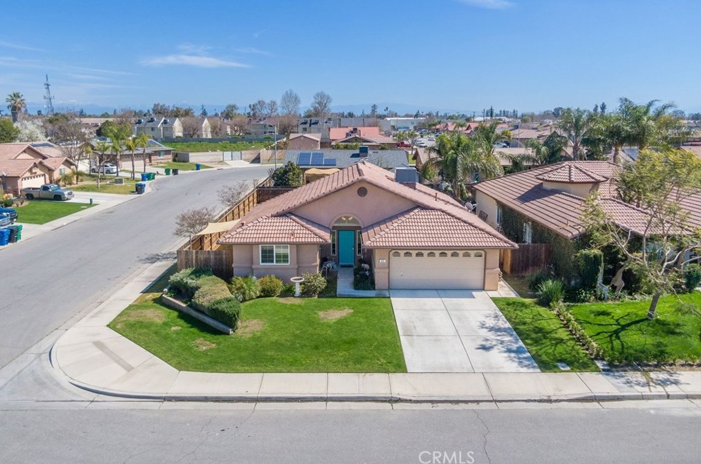 426 Santa Maria Way, Bakersfield, CA 93263-1770