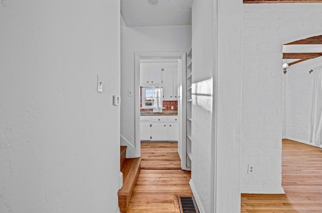 1516 Maple St, Glendale CA  91205-0023 exterior