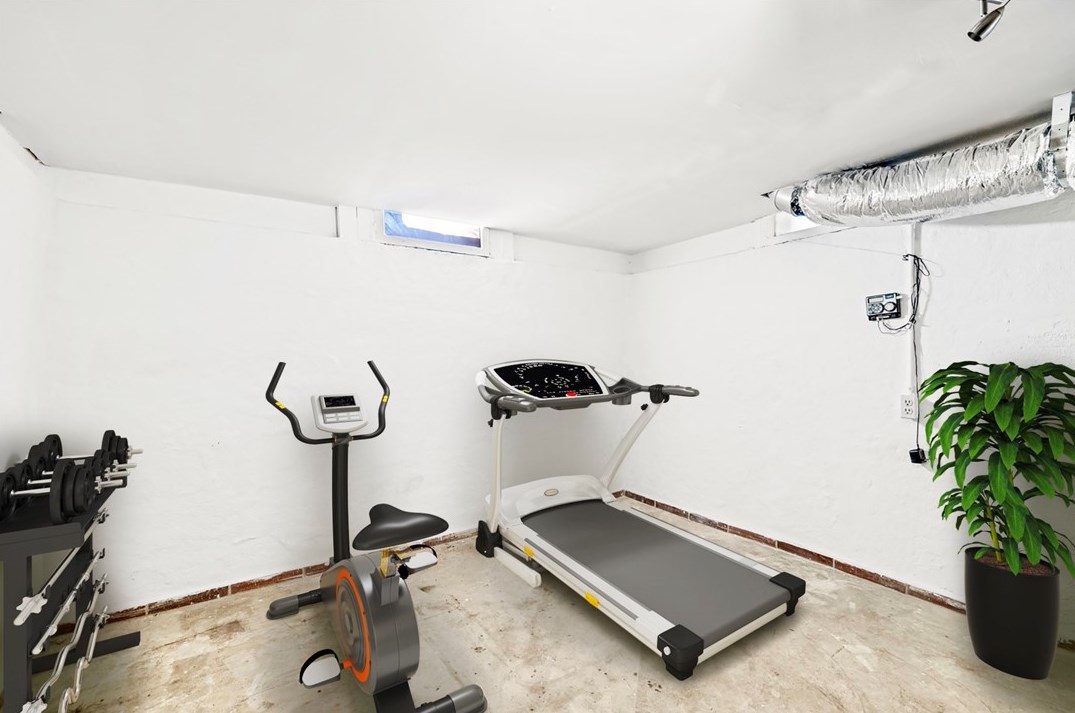 1516 Maple St, Glendale CA  91205-0023 exterior