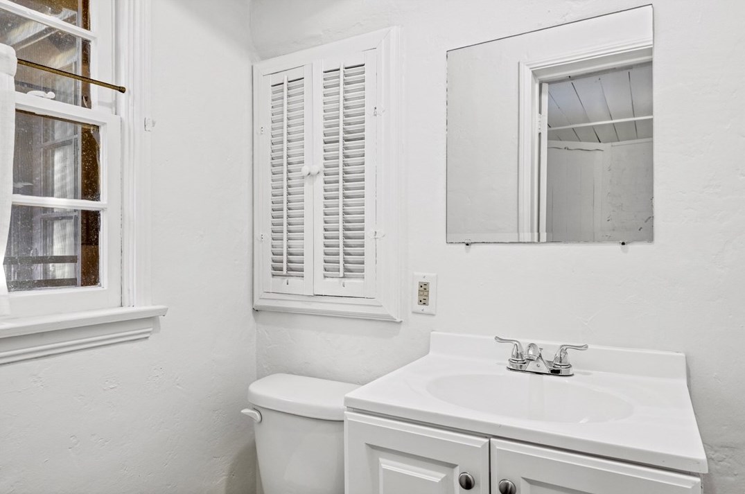 1516 Maple St, Glendale CA  91205-0023 exterior