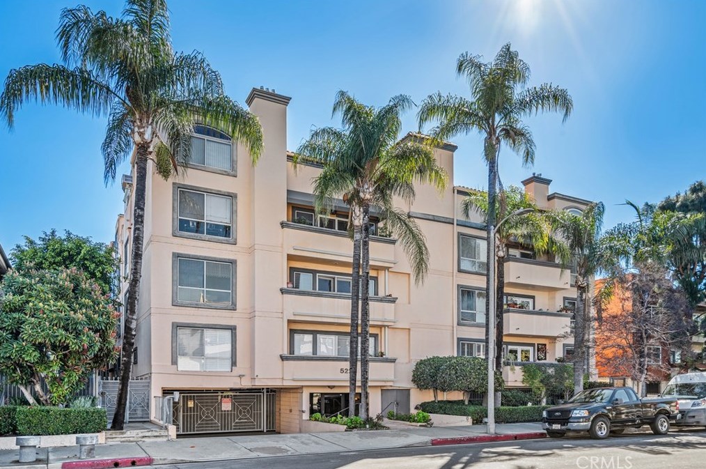 5224 Zelzah Ave #309, Van Nuys, CA 91316