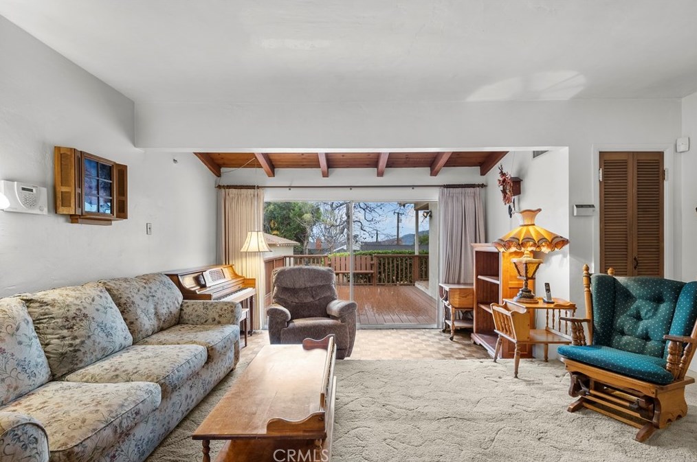 2740 Alabama St, Glendale, CA 91214