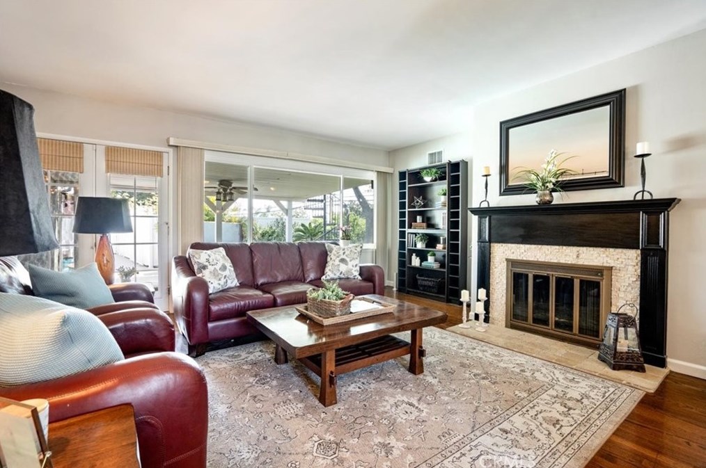 800 Andover Dr, Burbank, CA 91504