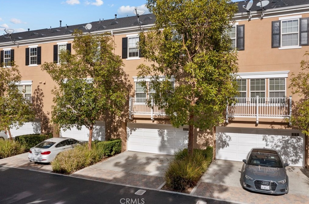 24002 Bridgeport Ln, Santa Clarita, CA 91355-1698