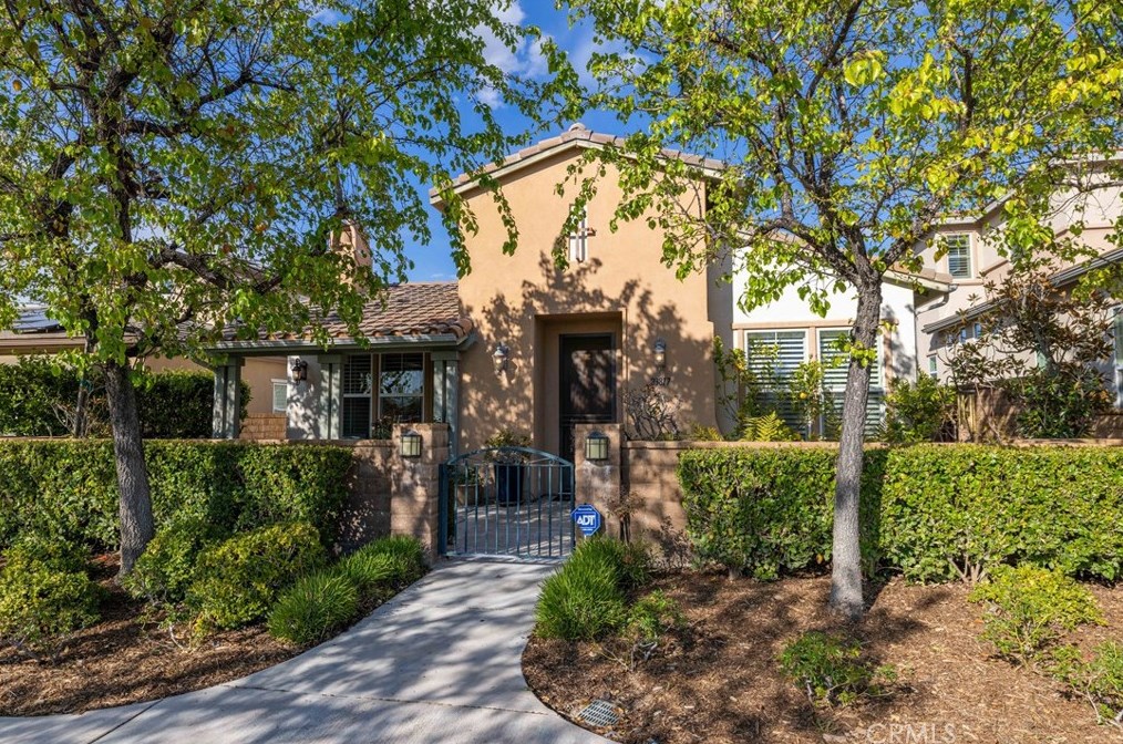 23817 Teak Ct, Santa Clarita, CA 91354-4931